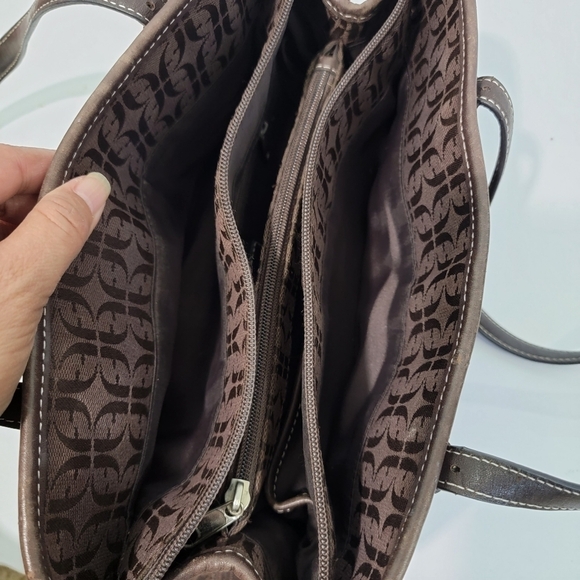 FOSSIL Brown Leather Signature Shoulder Bag Double Handle Spacious Interior - Picture 7 of 12